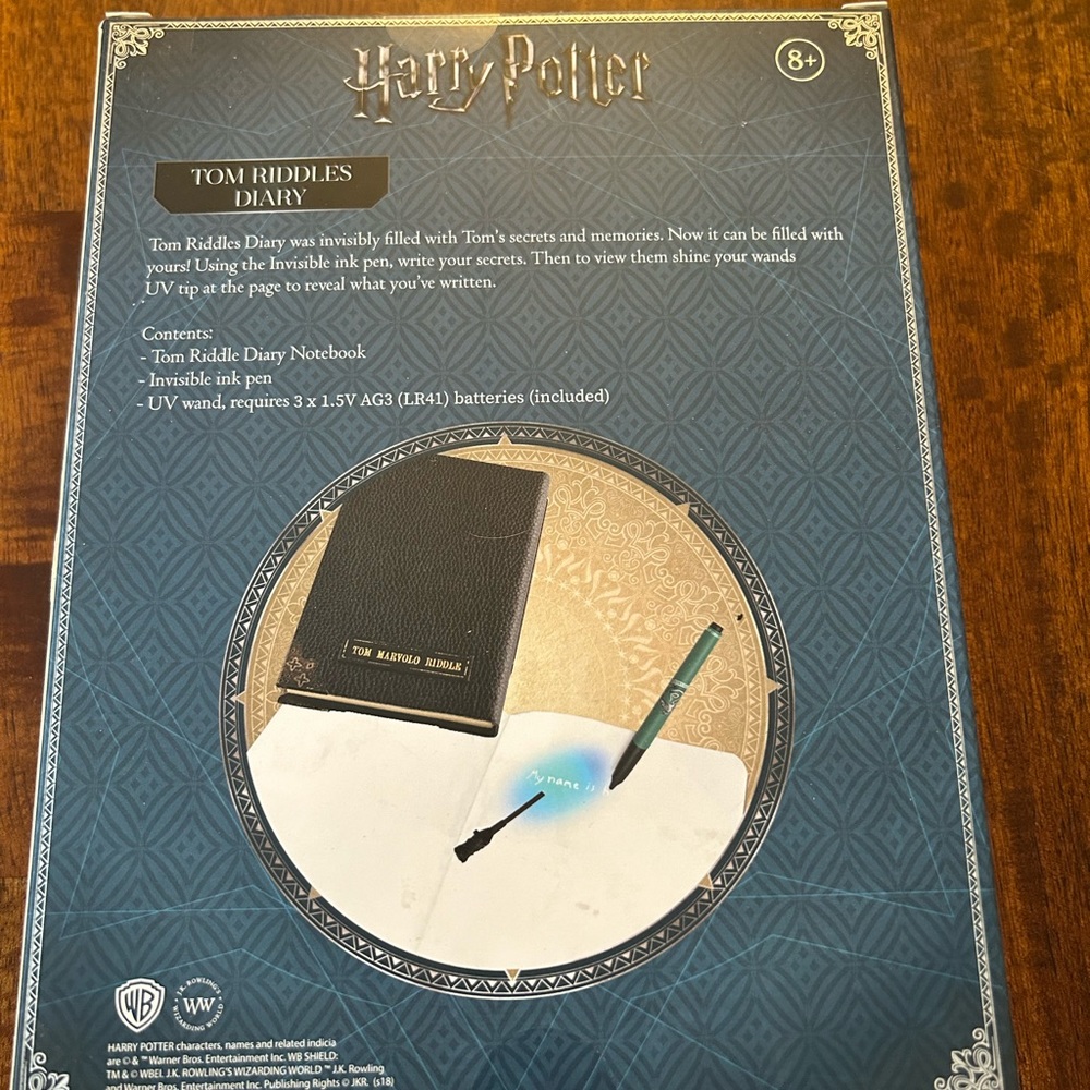 Harry Potter Tom Riddle Interactive diary - Picture 2 of 2